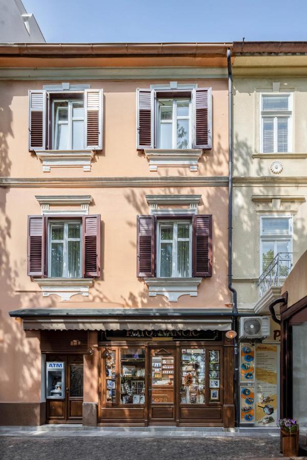 Photel Studio Apartments Crikvenica Exterior photo
